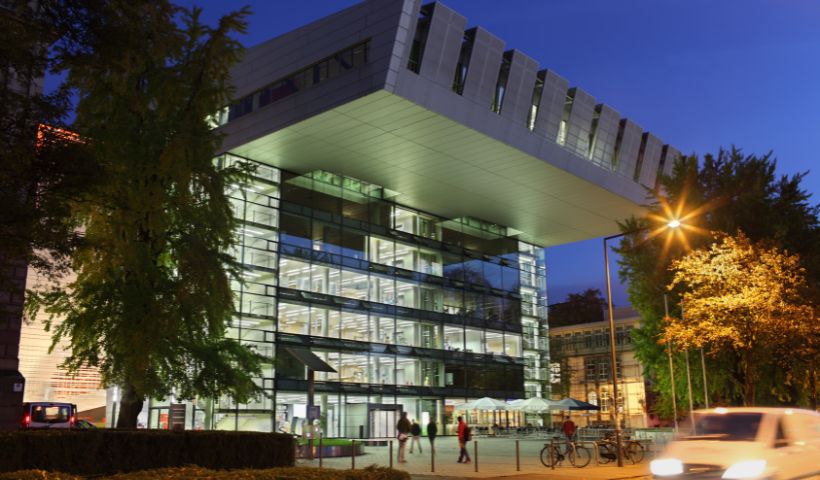 دانشگاه RWTH آخن